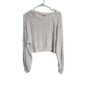 Storia Gray Long Sleeve Cropped Top Size Medium Lightweight Rayon Blend